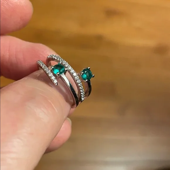 Kenneth Jay Lane Silver Spiral Ring with Emerald Green Crystals - Picture 4 of 8